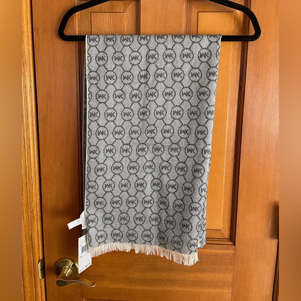 Michael Kors Gray & White Logo Jacquard Scarf